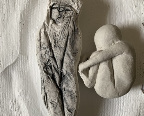 Violet Mareck, Untitled plaster and clay 16 x 16 cm